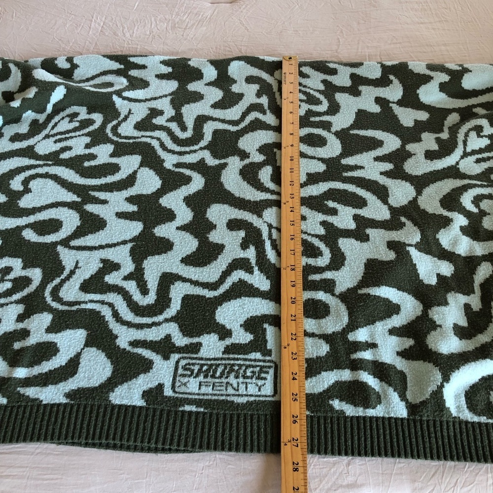 Fenty Savage X Minty Blue Throw Blanket - Picture 9 of 9